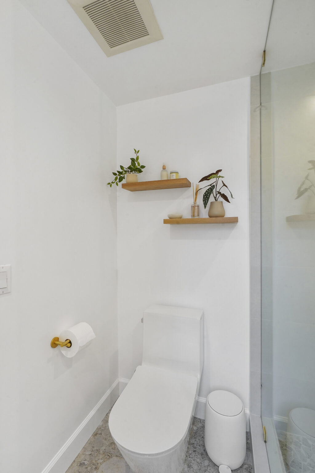 Bathroom remodel in Seal Beach, CA by local general contractor Katz Design & Builders - After